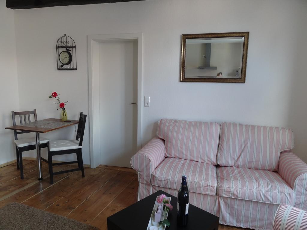 Apartamento Kaufmannshaus Anno 1613 Quedlinburg Habitación foto